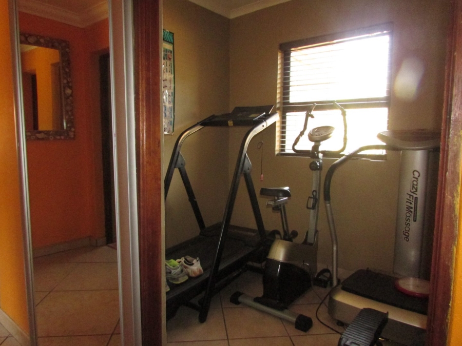 To Let 3 Bedroom Property for Rent in Woodland Hills Wildlife Estate Free State